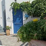 Country house Enjoy Cyclades & *