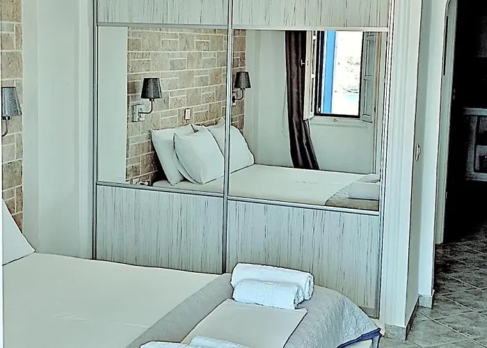 Enjoy Cyclades & * Kythnos