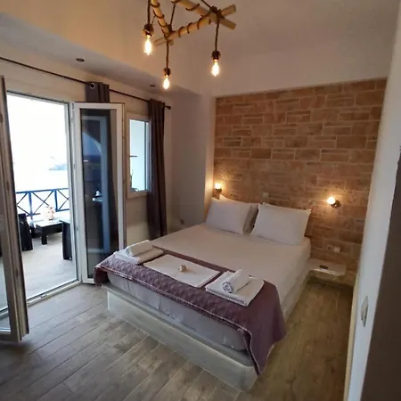 Enjoy Cyclades & Hétvégi ház Kíthnosz