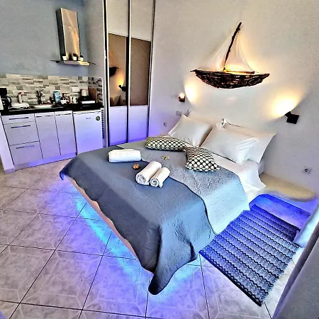 Enjoy Cyclades & Hétvégi ház